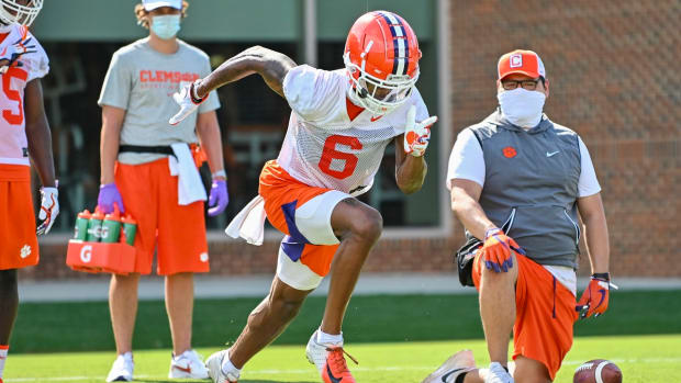 EJ